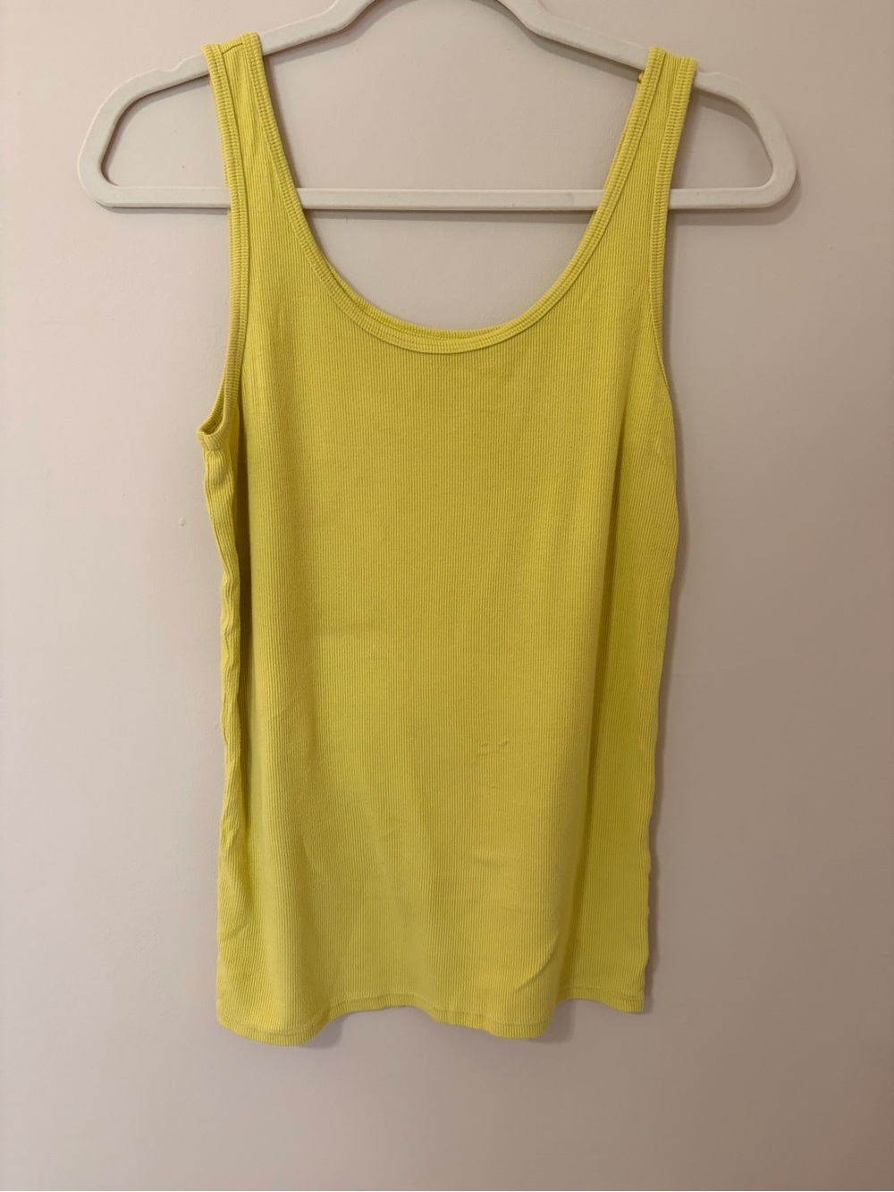 Time and Tru Bright Yellow Ribbed Scoop Tank